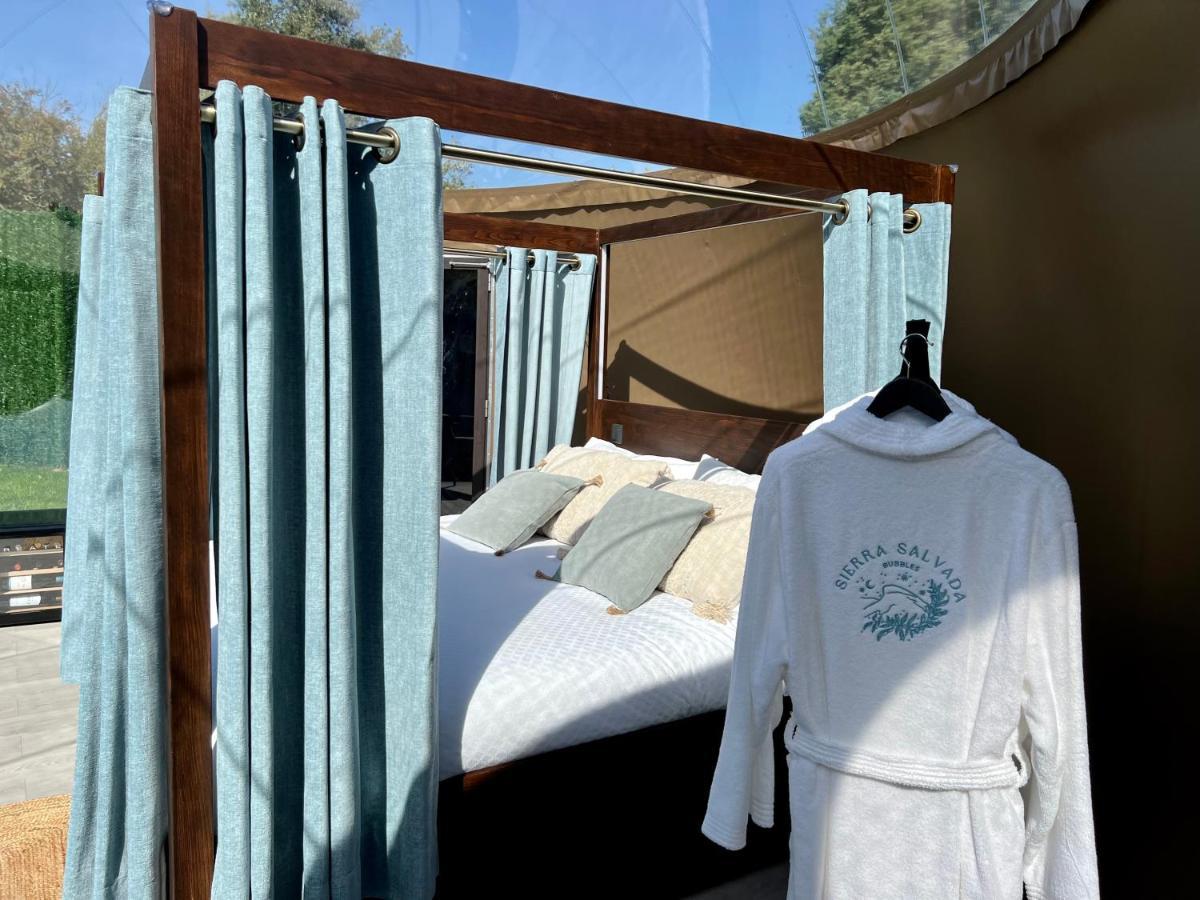 Sierra Salvada Bubbles Guest House Salmanton Ngoại thất bức ảnh